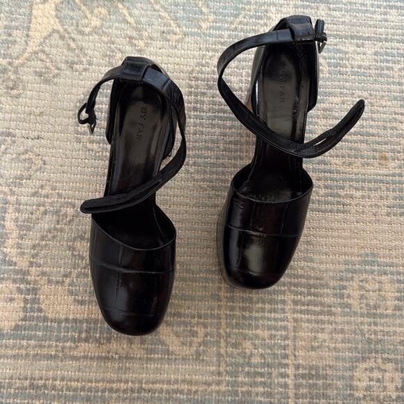 BY FAR Barb Maxi Croco‑Embossed Leather Heel – Black (EU 40/US 10) - Picture 4 of 7
